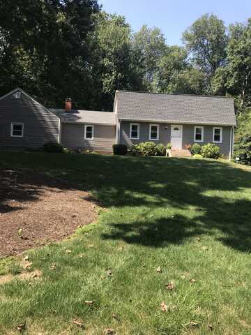 50 Wintergreen Lane, Cheshire, CT 06410