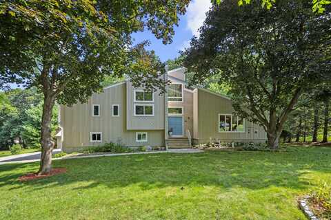 40 Cannon Drive, Hebron, CT 06231
