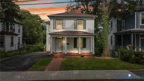 21 Pine Street, Petersburg, VA 23803