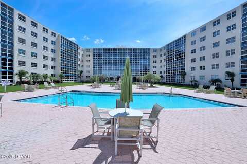 1224 S Peninsula Drive, Daytona Beach, FL 32118