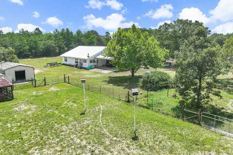 675 Spring Hill Road, DeFuniak Springs, FL 32433