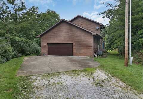 201 Pebble Drive, Van Lear, KY 41240
