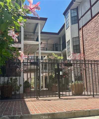811 N Columbus Avenue 18, Glendale, CA 91203