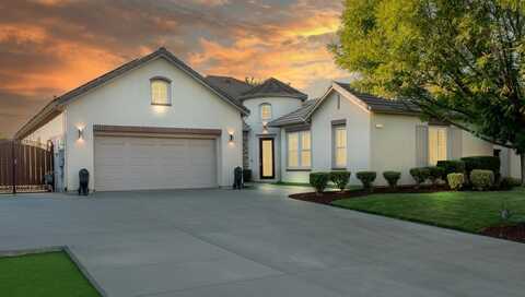 4183 Bodega Bay Road N, Clovis, CA 93619