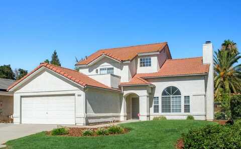 9342 Archie Avenue N, Fresno, CA 93720