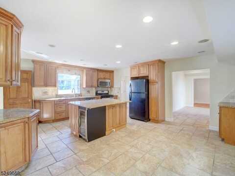 176 Washington St, Bloomfield, NJ 07003