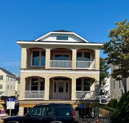 618 Atlantic Ave, Ocean City, NJ 08226
