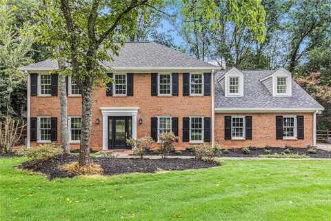 1802 Hedge Sparrow Court NE, Roswell, GA 30075