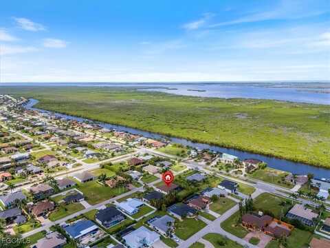 2903 SW 32nd Street, Cape Coral, FL 33914