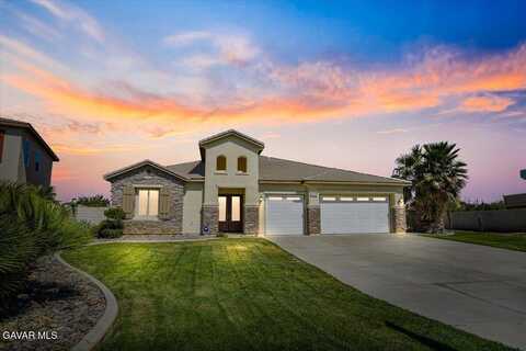 41729 Firenze Street, Lancaster, CA 93536