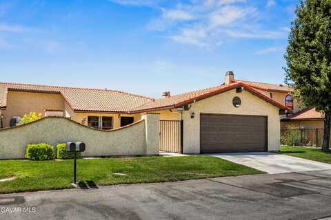 43743 Frieda Court, Lancaster, CA 93535