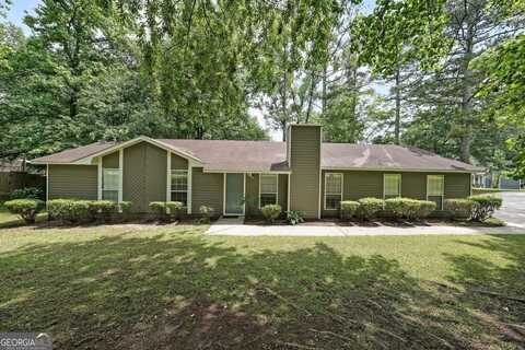 5807 Christopher, Lithonia, GA 30058