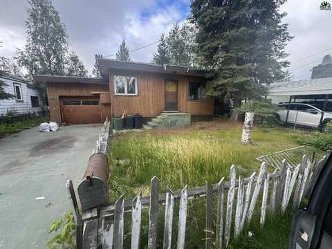 215 ELLINGSON STEET, Fairbanks, AK 99701