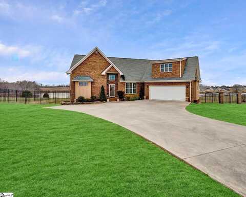 105 N Stallion Drive, Cowpens, SC 29330