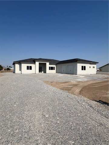 2801 W Wisteria Way, Pahrump, NV 89048