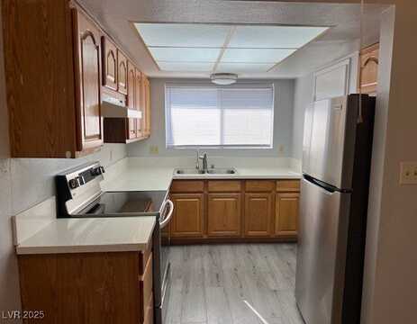 4610 Grand Drive, Las Vegas, NV 89169