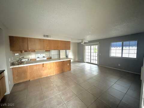 101 Luna Way, Las Vegas, NV 89145