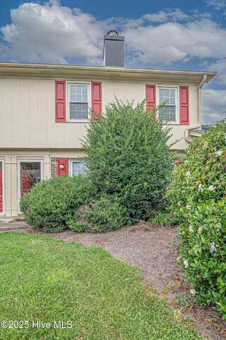 25 Scott Street, Greenville, NC 27858