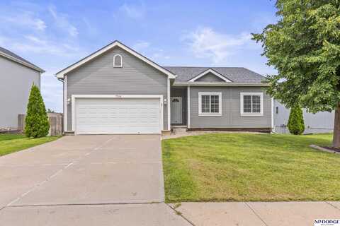 7314 Michelle Avenue, La Vista, NE 68128