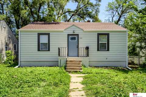 5909 Fontenelle Boulevard, Omaha, NE 68111