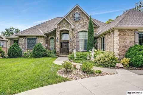 9201 Wildfire Road, Lincoln, NE 68512