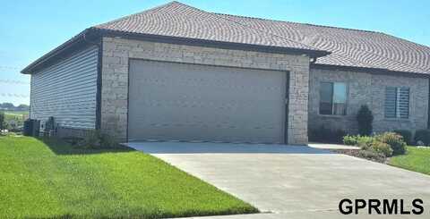 8720 S 38th Street, Lincoln, NE 68516
