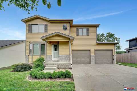 5462 Betty Lou Boulevard, Lincoln, NE 68516