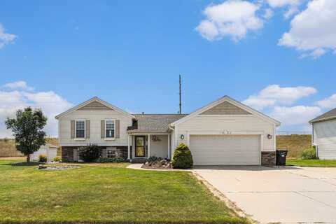 1688 Rahn Drive NE, Grand Rapids, MI 49525