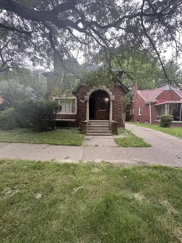 8911 Esper, Detroit, MI 48204