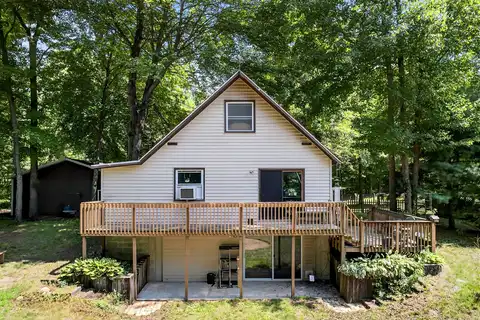3933 S Centerline Road, Fremont, MI 49412
