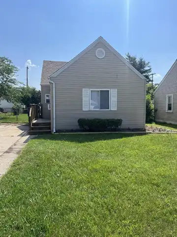25230 Ford Street, Roseville, MI 48066