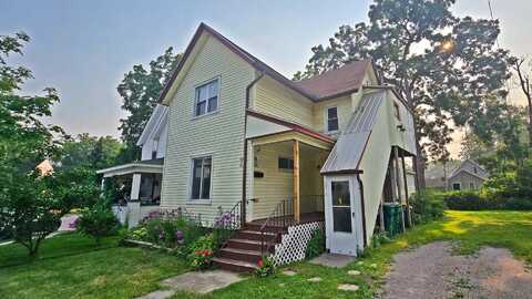 105 Pine Street, Durand, MI 48429