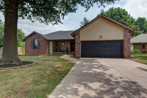 2626 N Wildberry Court, Springfield, MO 65802