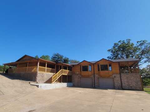 7697 State Highway 176, Walnut Shade, MO 65771