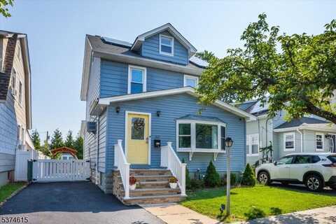 221 Pershing Ave, Roselle Park, NJ 07204