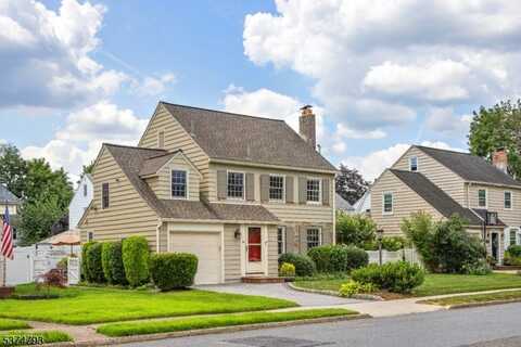 30 Haines Dr, Bloomfield, NJ 07003