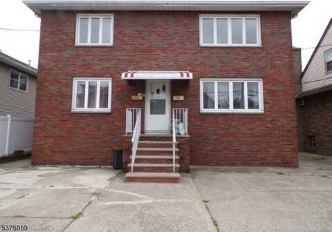 22 John St, East Rutherford Boro, NJ 07073