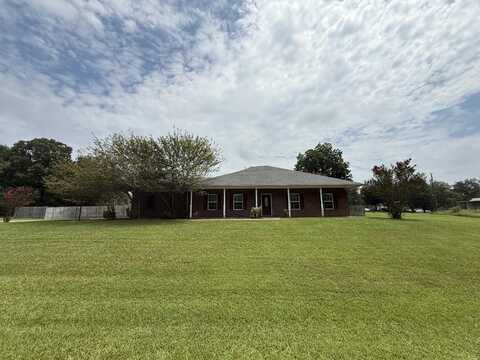 100 Burton Dr, Caledonia, MS 39740