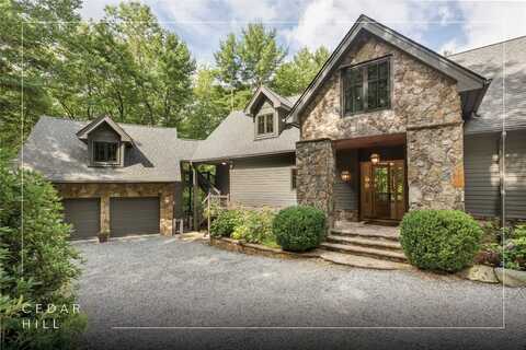 895 West Rochester Drive, Cashiers, NC 28717