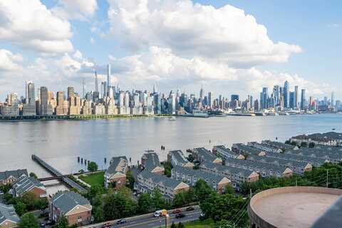 6600 BLVD EAST, West New York, NJ 07093