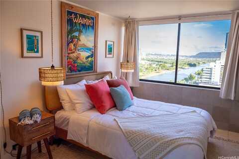 444 Niu Street, Honolulu, HI 96815
