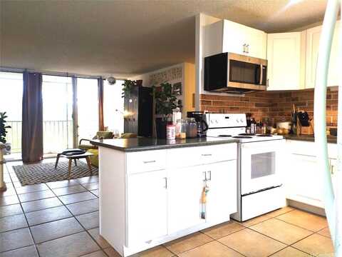 95-273 Waikalani Drive, Mililani, HI 96789