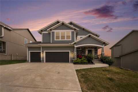 1807 Catalpa Street, Olathe, KS 66061