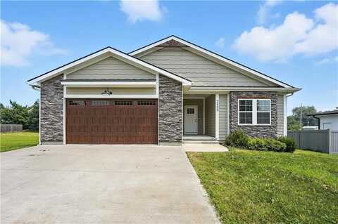 2909 E Canyon Way, Harrisonville, MO 64701