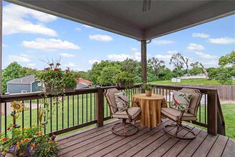 1650 Southview Drive, Liberty, MO 64068