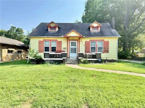 813 E Main Street, Independence, KS 67301