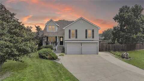 1133 SW Hillcrest Drive, Blue Springs, MO 64015