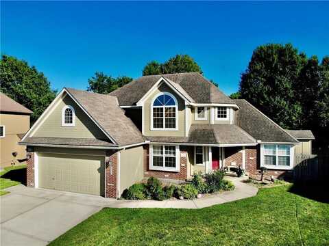 522 NE Leann Drive, Blue Springs, MO 64014