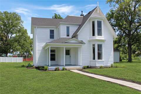 317 N Main Street, Corder, MO 64021
