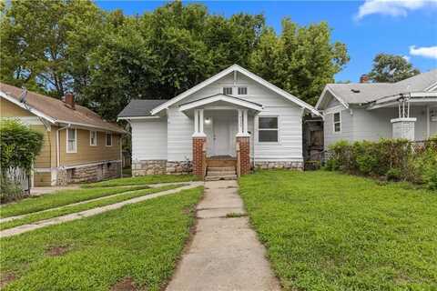 4332 Cleveland Avenue, Kansas City, MO 64130